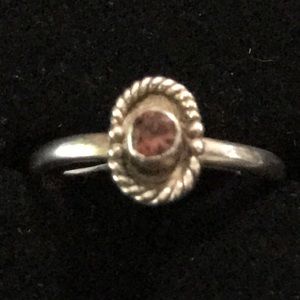 Vintage 925 Sterling Silver Amethyst Ring size 6